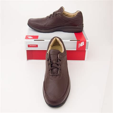 New Balance Men's 950 Leather Walking Shoe MW950BRL in Brown