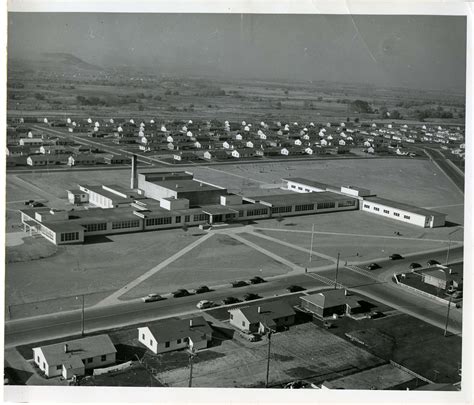 Large Building and Houses · Hanford History Project