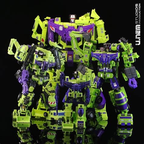 What's your ultimate Devastator toy? | TFW2005 - The 2005 Boards