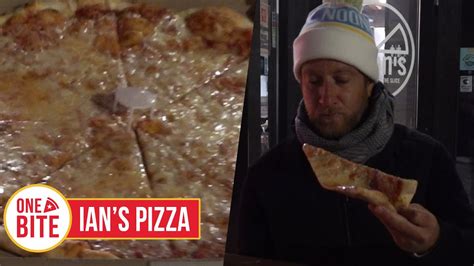 Barstool Pizza Review - Ian's Pizza (Milwaukee, WI)