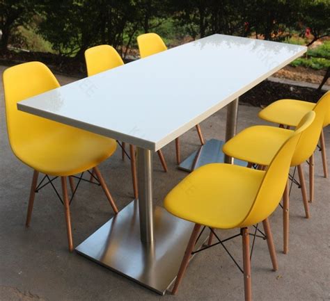 Cafeteria Table And Chair, Size: 6feet X 2.5feet, Seating Capacity: 6 ...