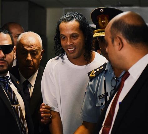 Ronaldinho released from prison - Sports Network Africa News