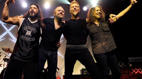 Metallica Wrap Up 30th Anniversary Shows With Monster Sets, Special Guests - Rolling Stone