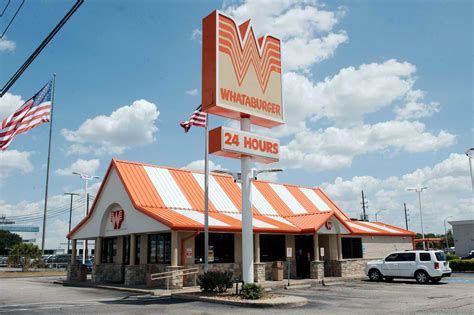 Wings at Whataburger? Texas fast food chain adding new boneless chicken ...