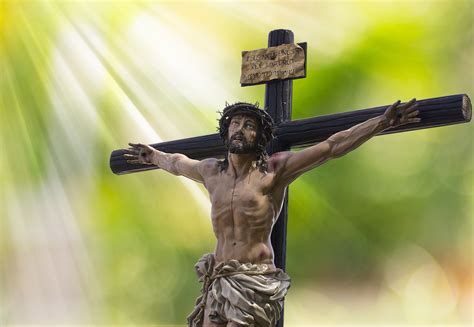Jesus On Cross Easter Free Stock Photo - Public Domain Pictures