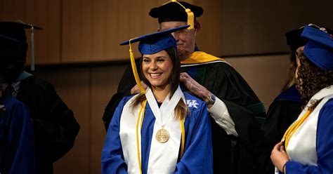 Lewis Honors College Recognizes 276 Graduates With Medals Ceremony | UKNow