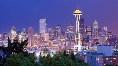 35 Fun Things to Do in Seattle at Night