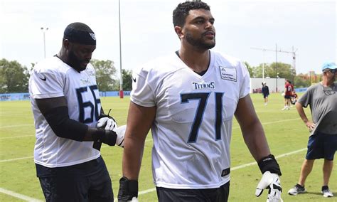 Titans’ Mike Vrabel on O-line: ‘There’s just too much…