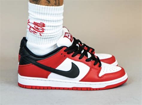 Nike SB Dunk Low Chicago BQ6817-600 Release Date - SBD