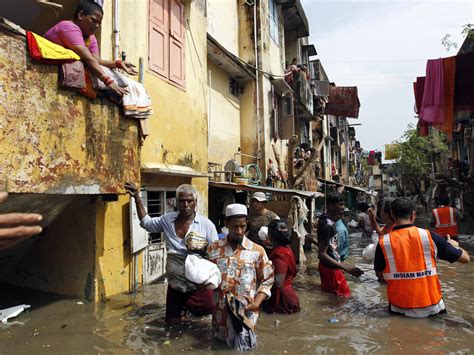 PHOTOS: Rescue Teams Respond To Historic Flood In Chennai | NCPR News