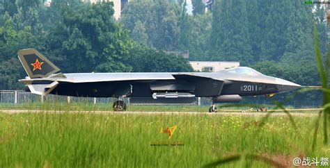 High res. photo of J-20 #2011 with AAM – Alert 5