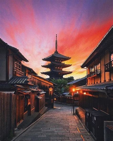 Kyoto Japan The sunset is so gorgeous . Follow @traveling_jet for the most beautiful place ...