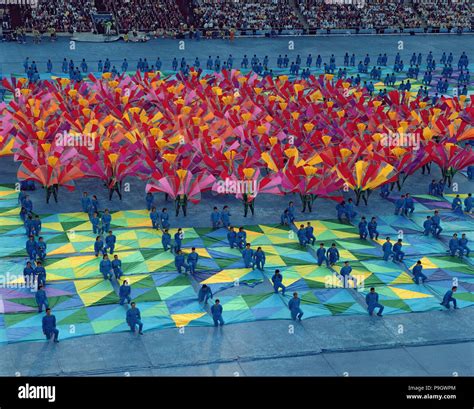 1992 olympics opening ceremony hi-res stock photography and images - Alamy