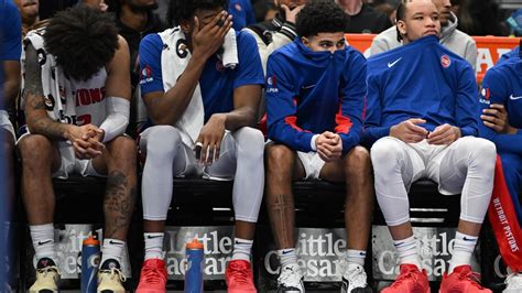 Pistons: Detroit Wingstop promo backfires amid 21-game losing streak