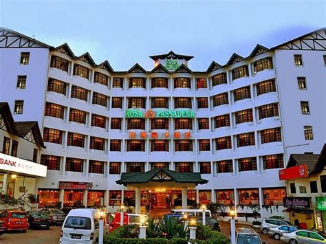 6 Best Hotels in Cameron Highland Near Brinchang Night Market © LetsGoHoliday.my