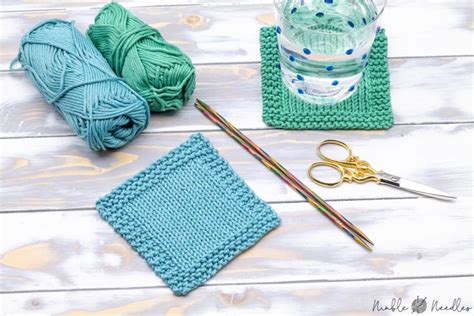 Easy knitted coaster pattern for beginners - Square & perfect for beginners