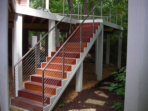 Atlantis Rail SunRail™ Nautilus | Stairs, Cable railing systems, Stainless steel cable railing