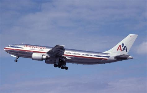 American Airlines Flight 587 - Wikipedia | American airlines, Airline flights, Airlines