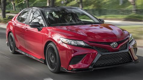 2021 Toyota Camry: Choosing the Right Trim - Autotrader