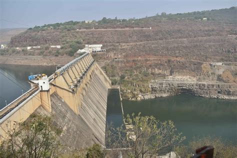 India's Largest Dam: How was the Indira Sagar Dam built in Madhya Pradesh, India? - Educational ...