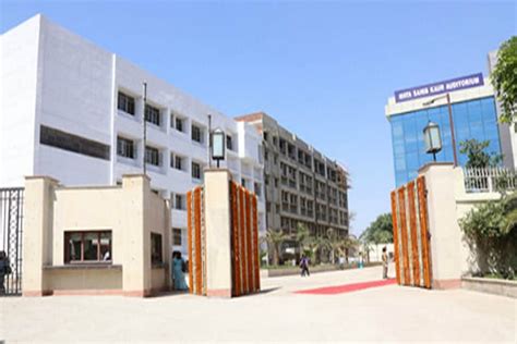 Mata Sundri College for Women, New Delhi: Admission, Fees, Courses ...