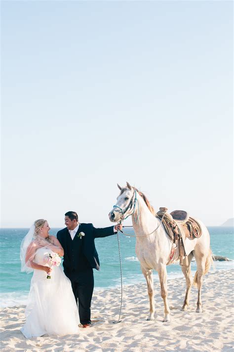 Sneak Peek - Sarah & Rafael - Dreams Los Cabos Wedding | Mirelle Carmichael