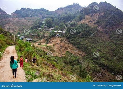 Life in a Remote Village of Northern Vietnam Editorial Stock Photo - Image of life, harvest ...