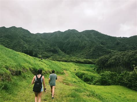 Hike to Lulumahu Falls, Honolulu, Oahu, Hawaii | Oahu, Honolulu, Natural landmarks