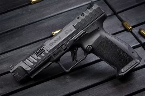 9 Best 9mm Pistols [2022]: Home Defense, CCW, Competition By: Wyatt ...