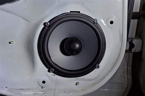 Learn About Different Types of Car Speakers Before You Buy