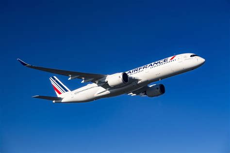 Air France Takes Delivery Of First A350 - One Mile at a Time