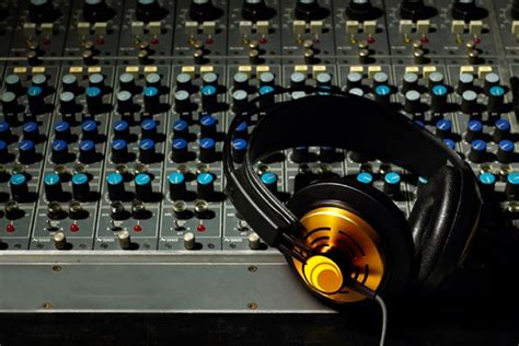 Audio/ Sound engineering Careers in India : How to become an Audio/ Sound engineer | Career ...