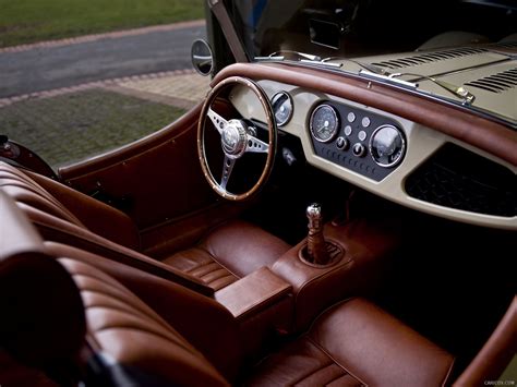 Morgan Roadster Sport (2011) - Interior | Caricos