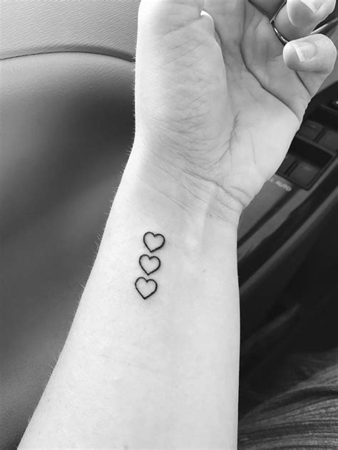 Classy Meaningful Tiny Tattoos For Females - Viraltattoo