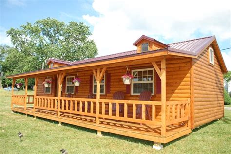 7 Beautiful Modular Log Cabins From Amish Cabin Company - Tiny Houses