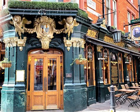 The Best London Pubs Near Covent Garden