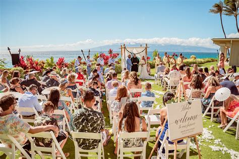 Royal Lahaina Resort Wedding | Maui Hawaii