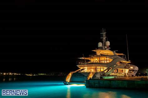 Photos/Video: Superyacht Ocean Z Visits Island - Bernews