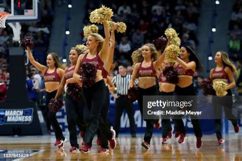 Florida State Seminoles Cheerleaders Photos and Premium High Res ...