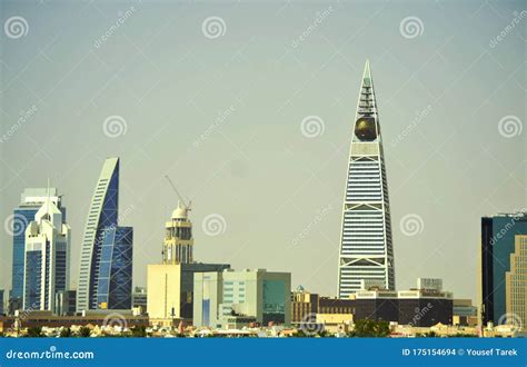 Riyadh, Saudi Arabia Modern Towers and Skyscrapers Editorial Stock ...