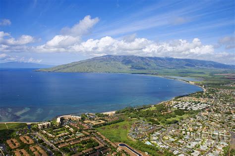 Maalaea Bay Photograph by Ron Dahlquist - Printscapes