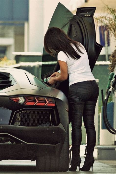 Kim x Aventador | Kardashian, Kim kardashian, Lamborghini