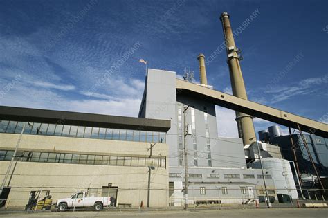 Coal-fired power station - Stock Image - T190/0407 - Science Photo Library