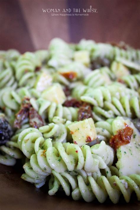 Woman and the Whisk: Fusilli Pasta Salad With A Basil Pesto Aioli