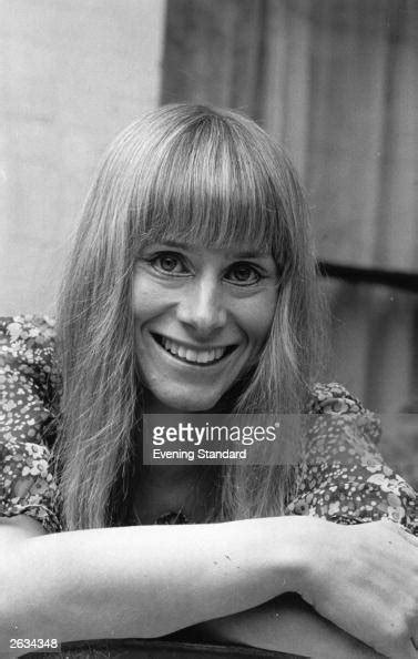 British actress Rita Tushingham, who made her debut in 'The L-Shaped... News Photo - Getty Images