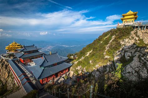 Top 10 Staggering Ancient Towns in China | Places To See In Your Lifetime