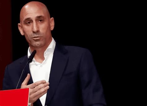 Is Luis Rubiales suspended? Spanish football president vows to prove his innocence while 11 ...