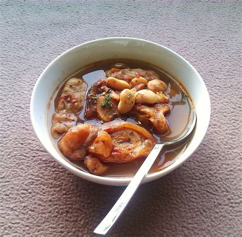 JAMAICAN COW FOOT SOUP - SIMBOOKER RECIPES>COOK PHOTOGRAPH WRITE EAT