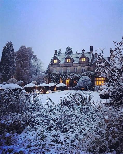 @cosmiquedust • Instagram-fényképek és -videók | Cotswolds england, Winter scenery, English ...