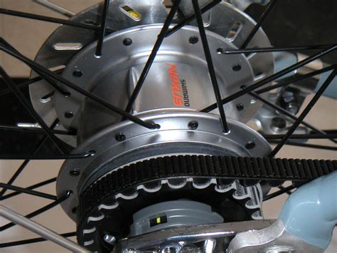 Internal Gear Hub Vs Derailleur: My Pros and Cons List - Where The Road Forks